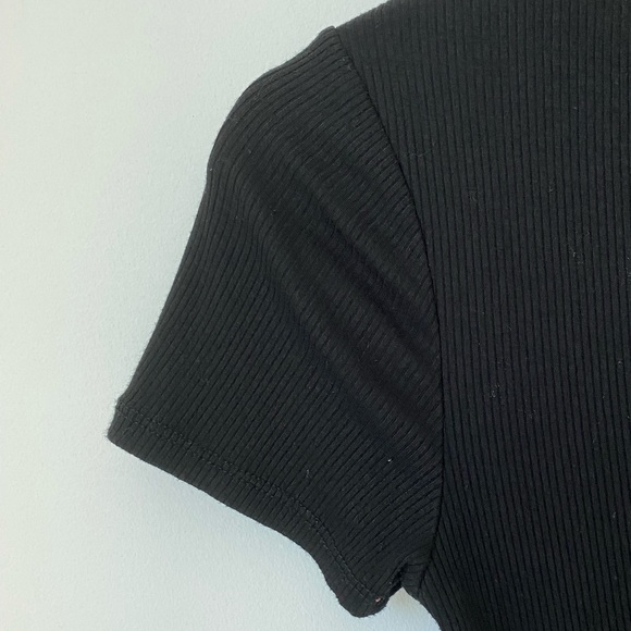 Black ribbed tee bodysuit - Picture 4 of 4